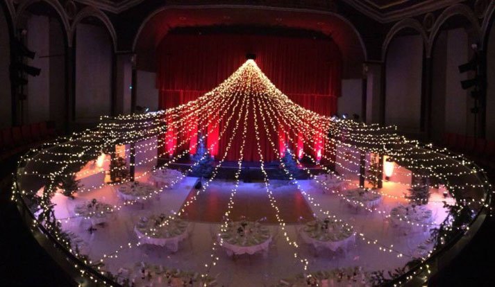 Découvrez notre rideau lumineux !